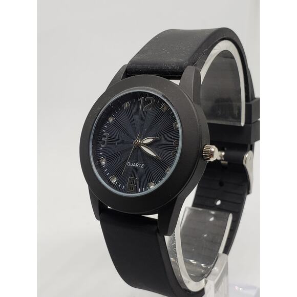 Women\'s Black dress watch WAC9160KL 0821 Black face/silver accents Working watch main image 2